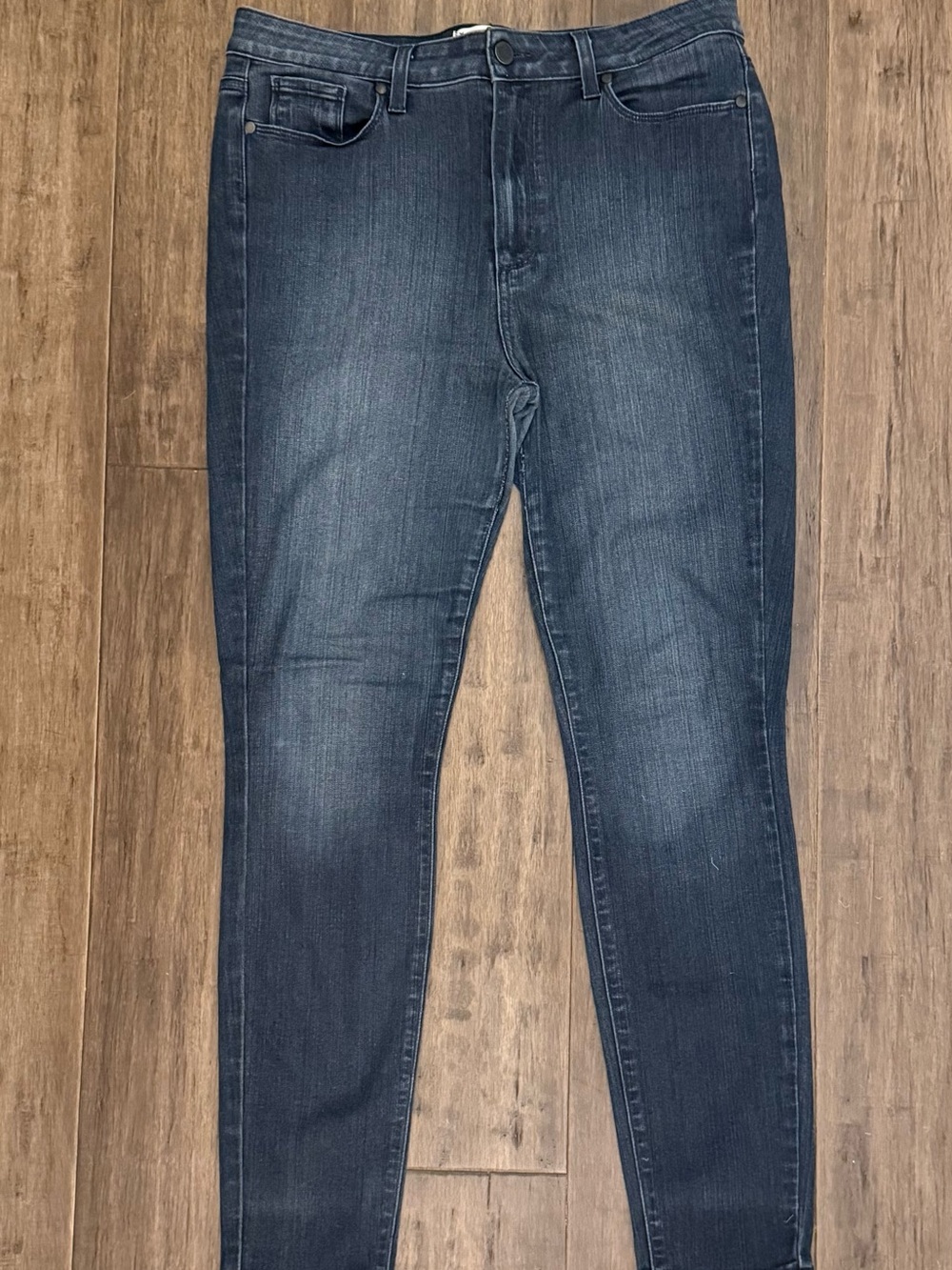 PAIGE Women's Skinny Jeans in Dark Blue Wash